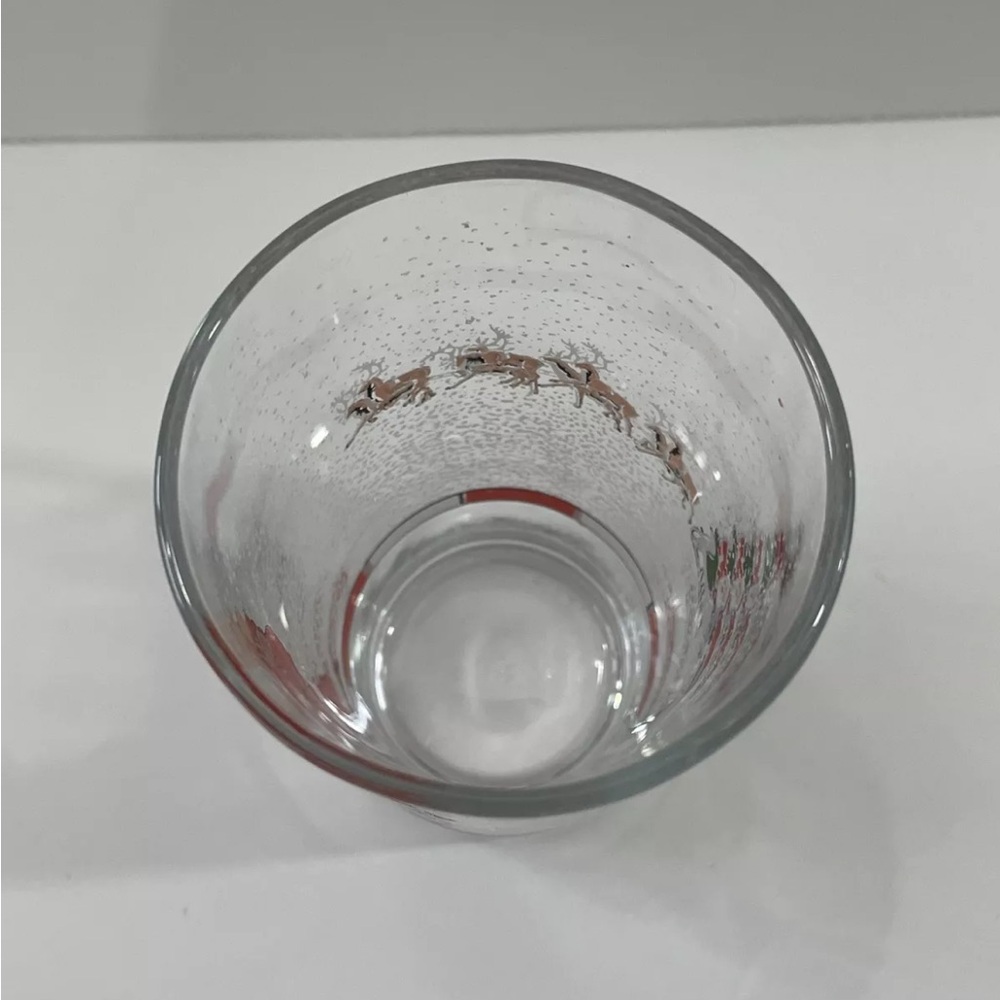 Vintage Drinking Christmas Glass Tumbler Santa Sleigh Reindeers Made Indonesia - Picture 5 of 6